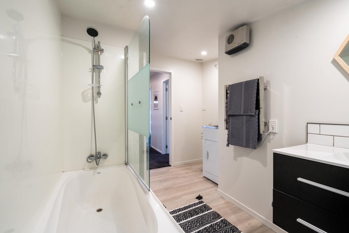 28 Greenock Street, Kaikorai, Dunedin - Carousel 15
