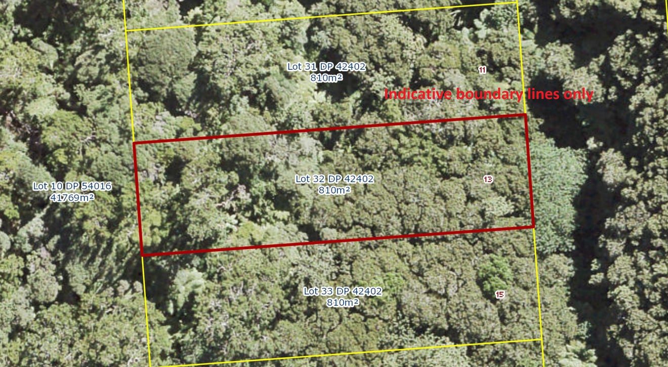 13 Waikarekare Lane, Karekare, Auckland - Carousel 1