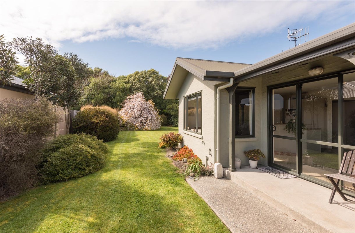 32 Hoult Crescent, Monaco, Nelson - Carousel 2