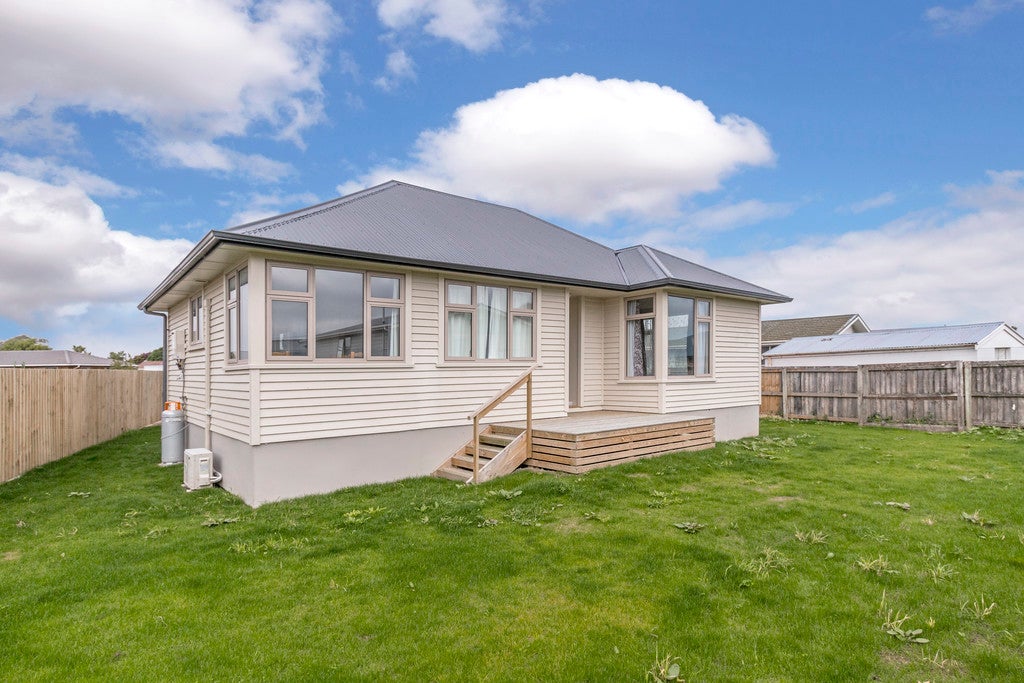9 St Heliers Crescent, Aranui, Christchurch - Carousel 2