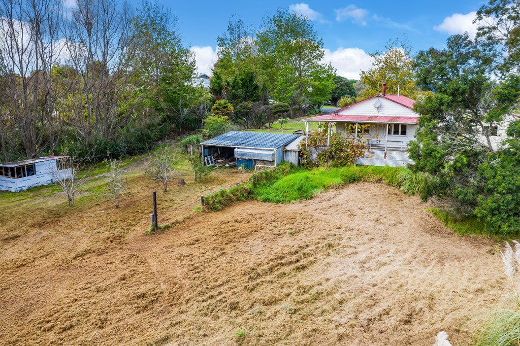 8 Mountain View Road, Hikurangi, Hikurangi - Carousel 26