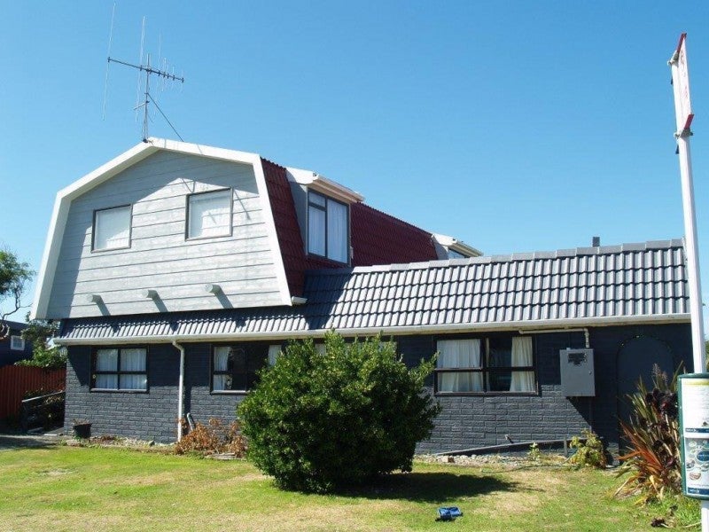 22 Koromiko Street, Otaki Beach, Otaki - Carousel 1