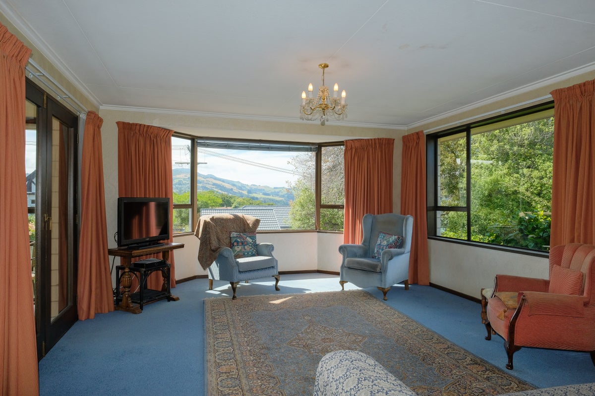 21 Drivers Road, Maori Hill, Dunedin - Carousel 2