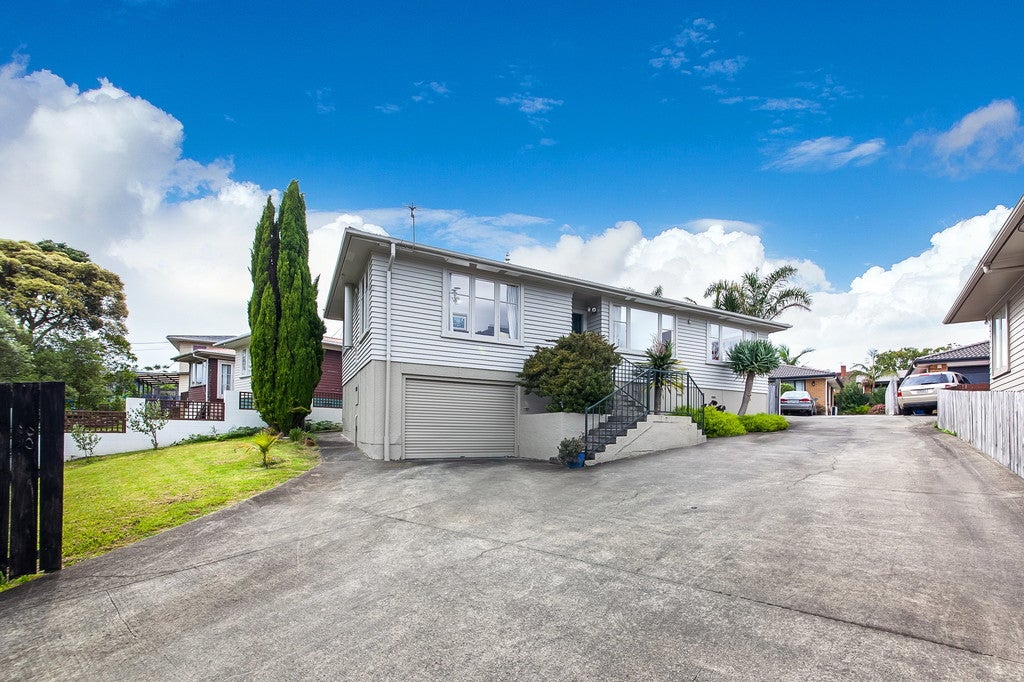 68 Farquhar Road, Glendene, Auckland - Carousel 1