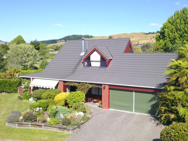 11 Shane Place, Lynmore, Rotorua - Carousel 2
