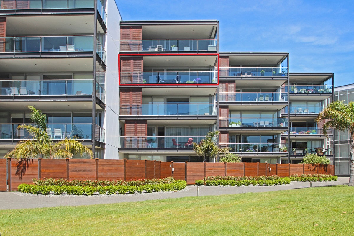 403D/14 West Quay, Ahuriri, Napier - Carousel 1