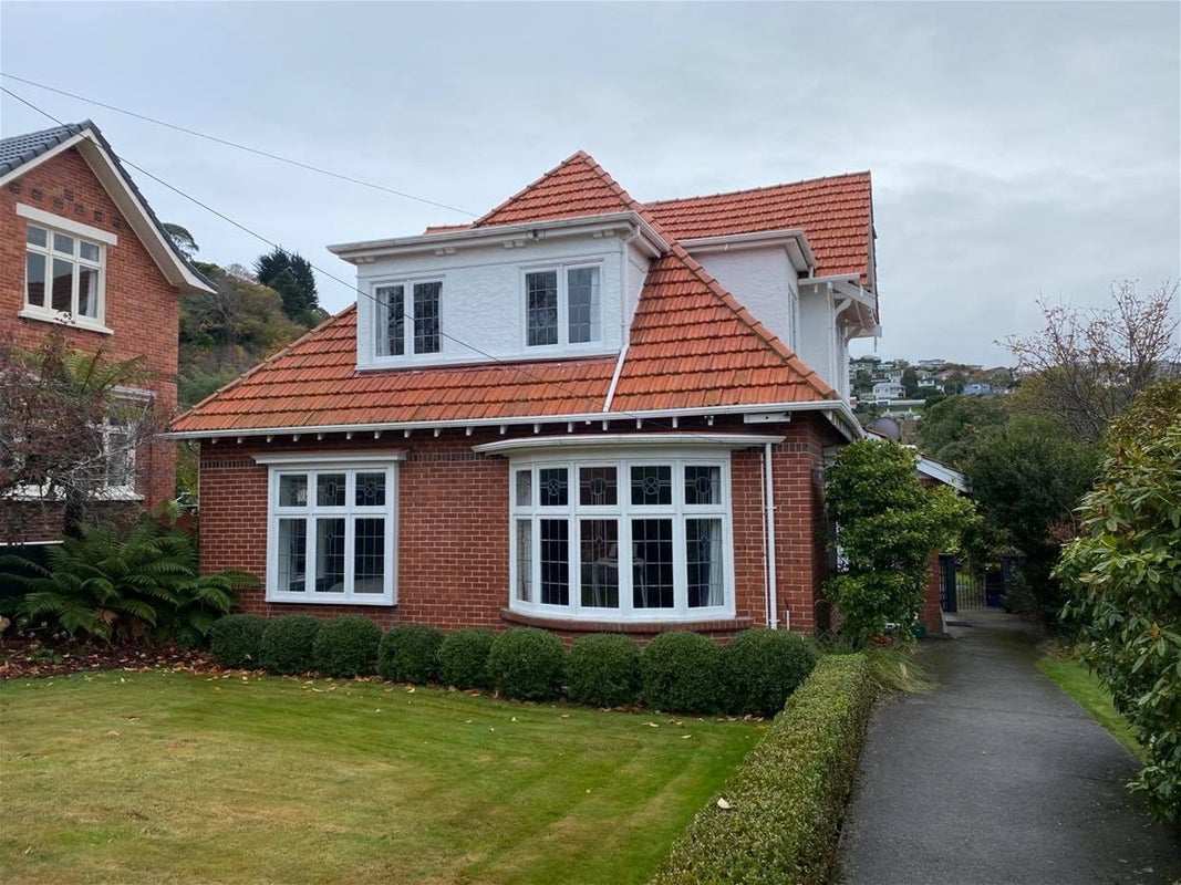 22 Sandringham Street, Saint Clair, Dunedin - Carousel 1