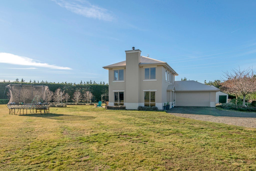 12 Stone Eyre Place, Swannanoa, Rangiora - Carousel 1