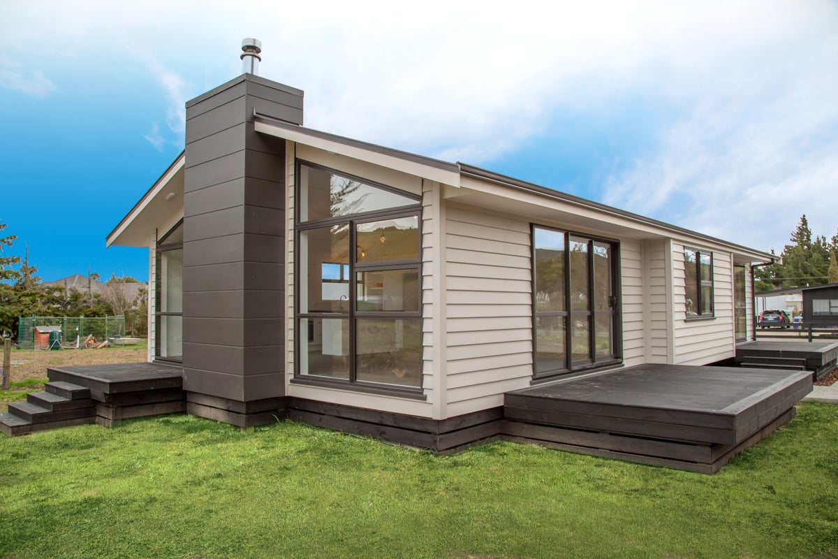 32 Fitzgerald Street, Coalgate - Carousel 2