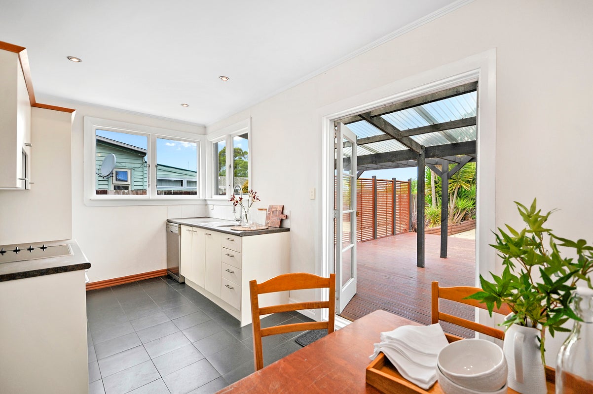 590 Cashel Street, Linwood, Christchurch - Carousel 2