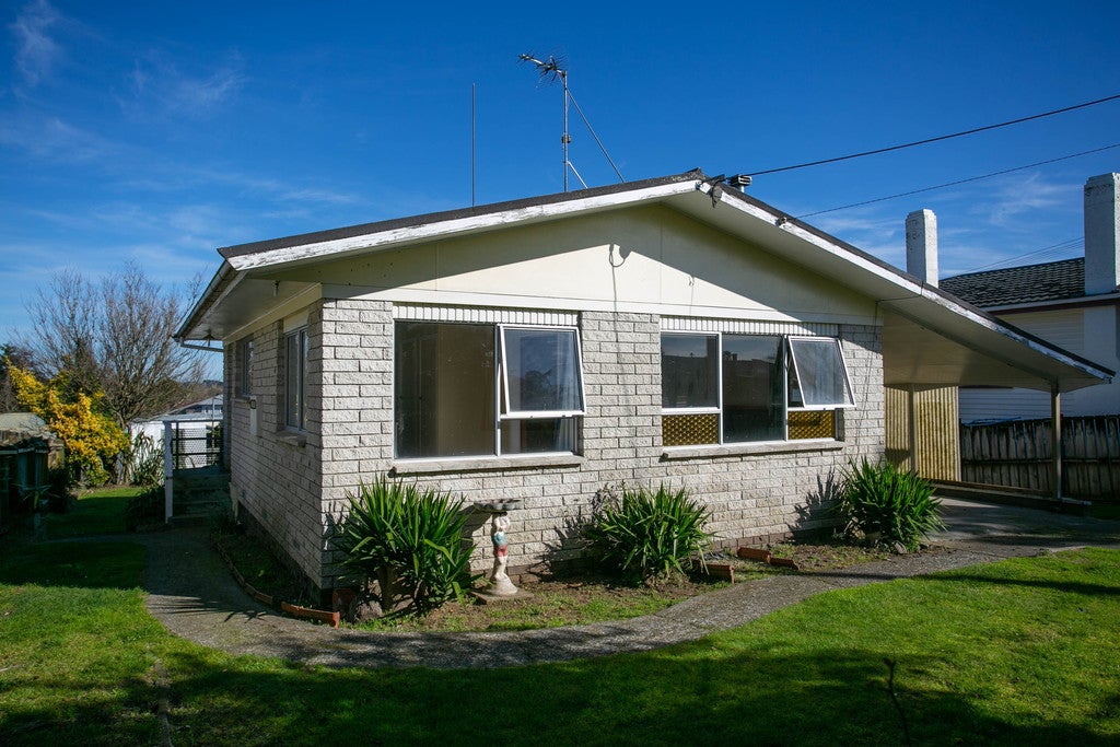 21 Whitmore Street, Kihikihi, Te Awamutu - Carousel 1