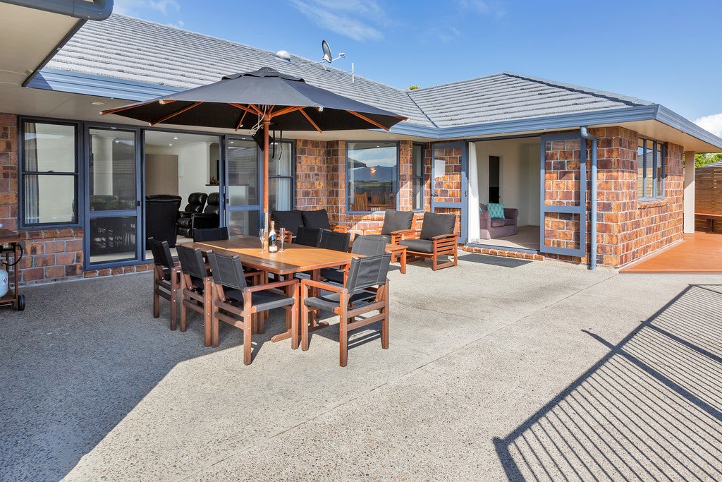21 Pyle RD E, ONE TREE POINT, Ruakaka - Carousel 2