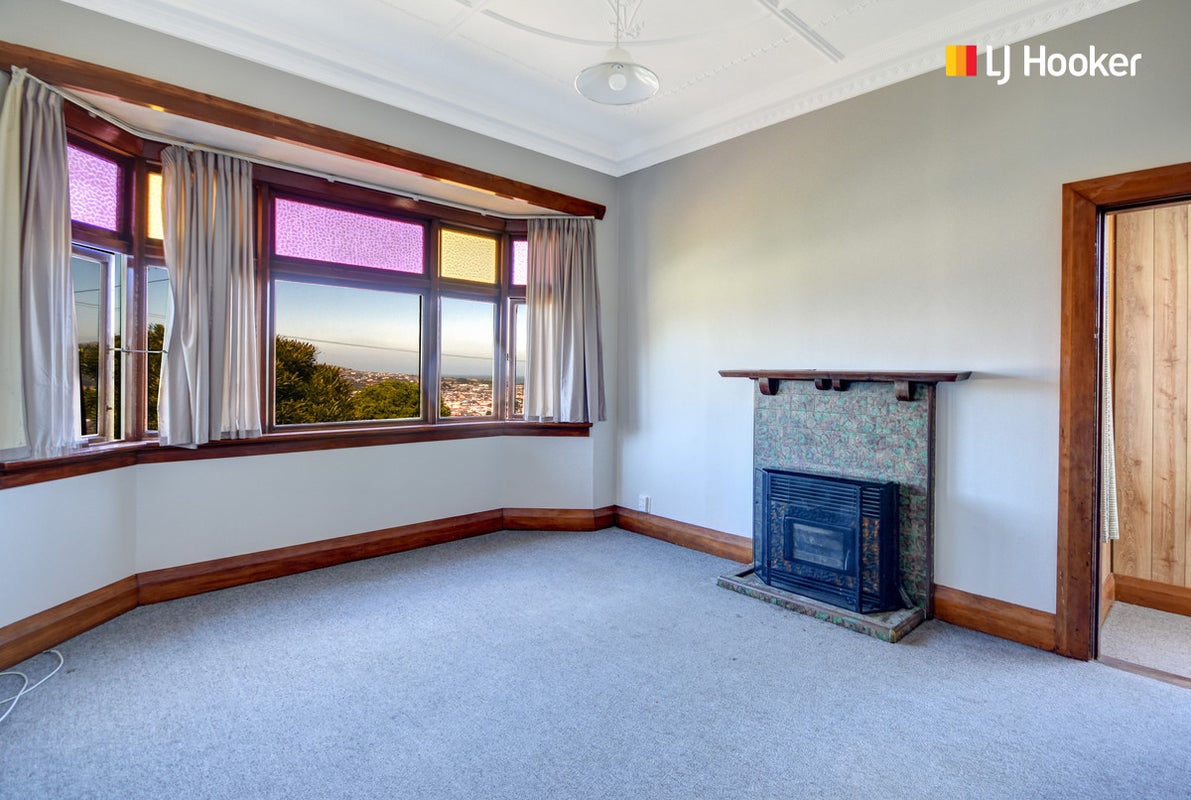 73 Forfar Street, Clyde Hill, Dunedin - Carousel 2