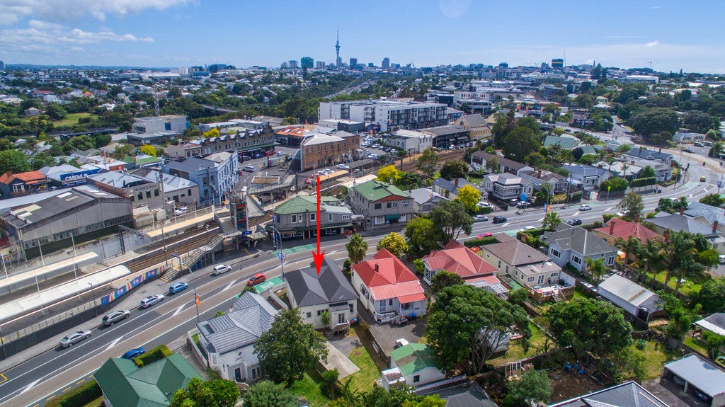 30 Sandringham Road, Mount Eden, Auckland - Carousel 16