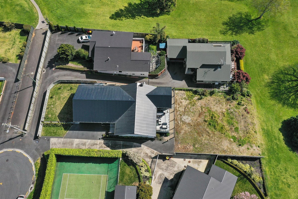 20 Arran Road, Chartwell, Hamilton - Carousel 21