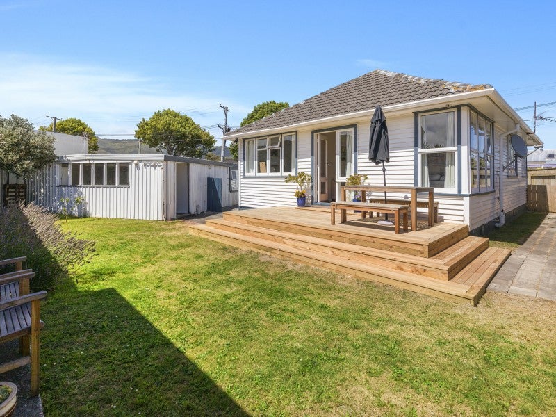14 Guiness Street, Avalon, Lower Hutt - Carousel 1