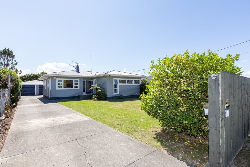 9 Harold Holt Avenue, Onekawa, Napier - Carousel 20