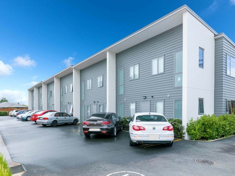 5/181 Knighton Road, Hillcrest, Hamilton - Carousel 1