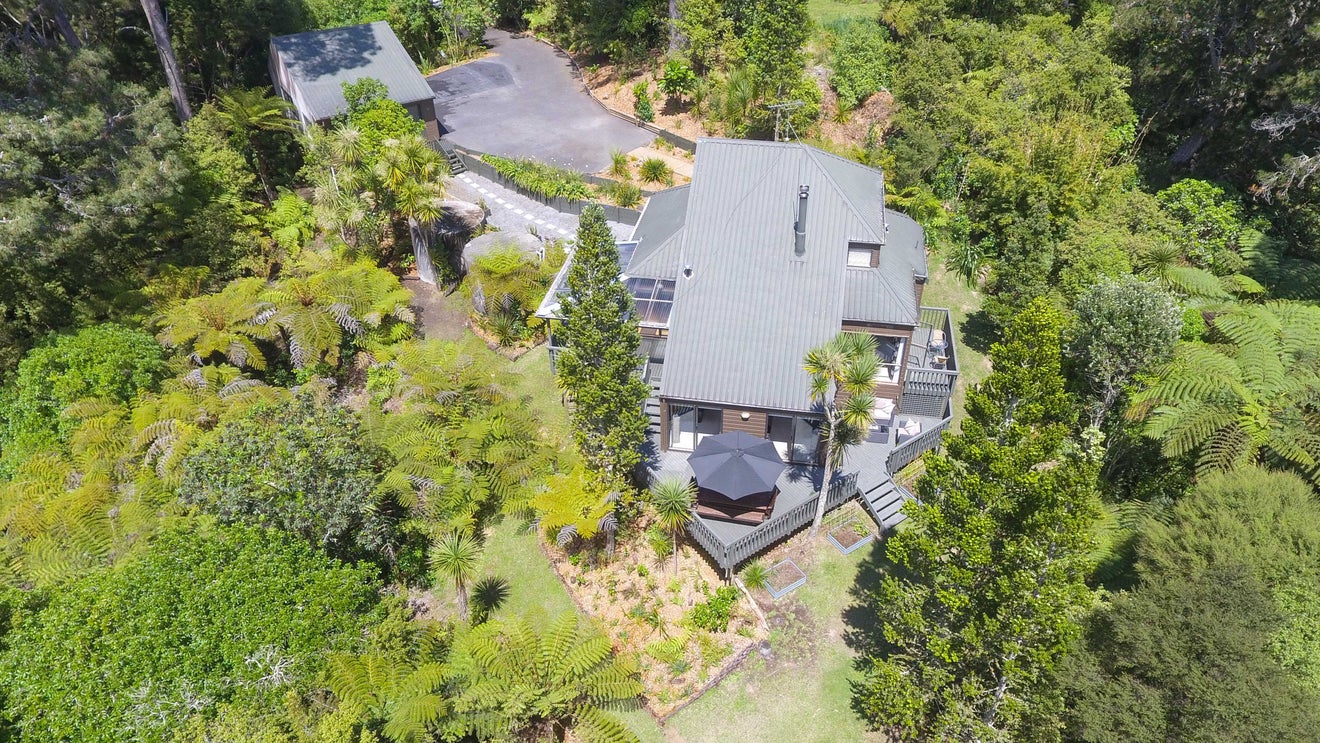 144 The Avenue, Lucas Heights, Auckland - Carousel 1