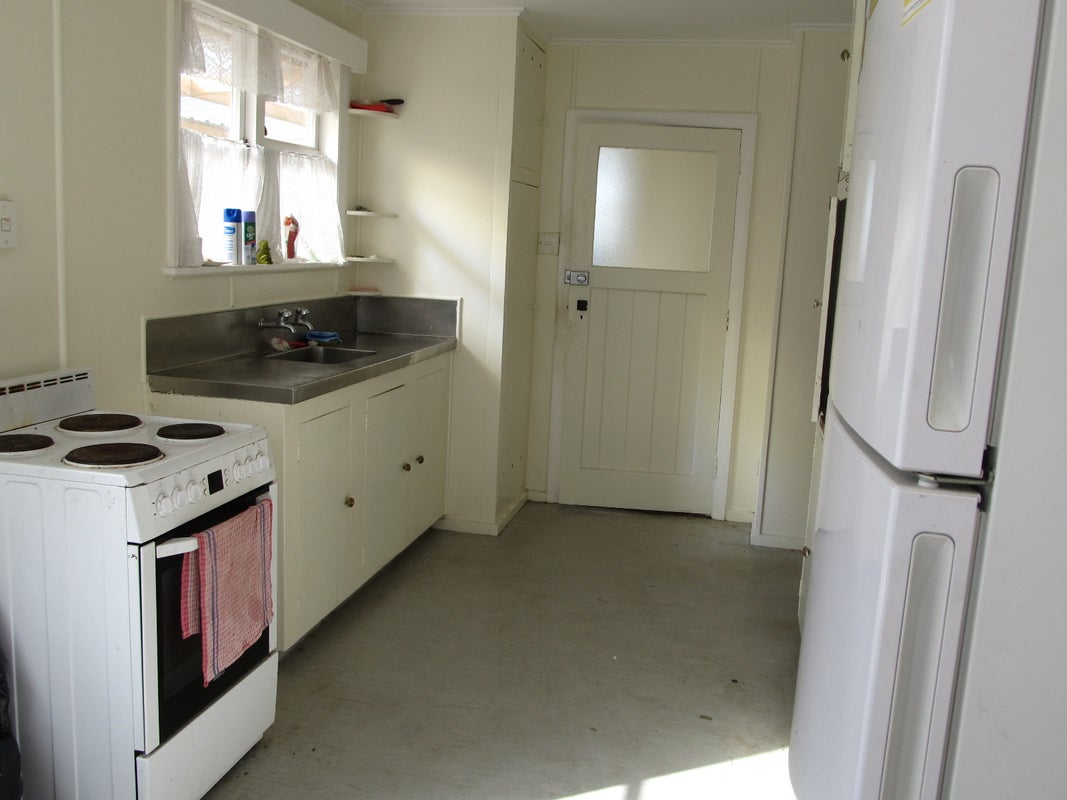 21 Maire Street, Gonville, Whanganui - Carousel 2