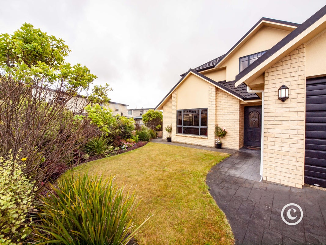 134 Cortina Avenue, Johnsonville, Wellington - Carousel 1