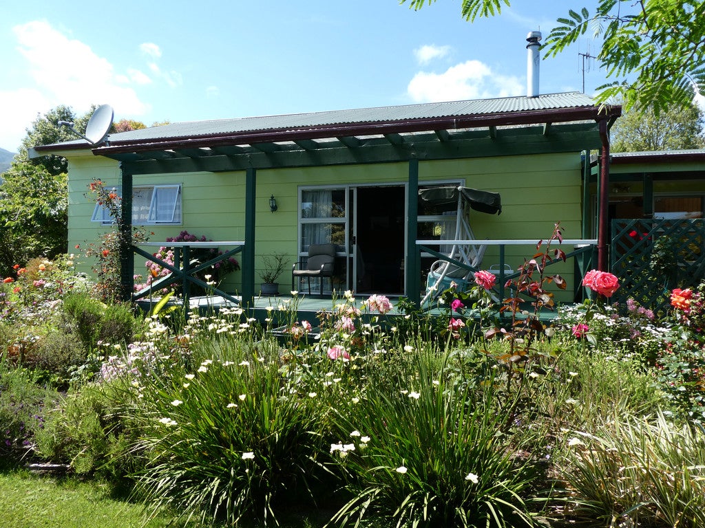 10 Stewart Street, Waimangaroa, Westport - Carousel 1