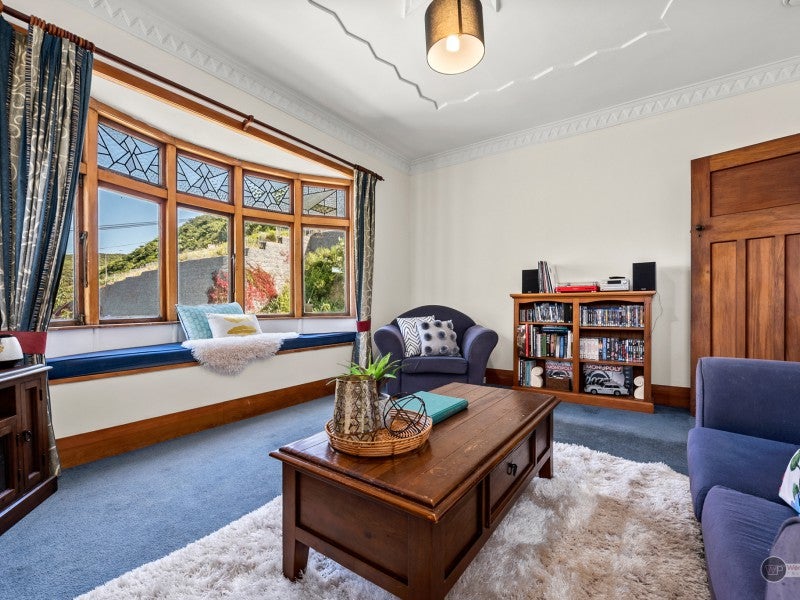 10 McDougall Grove, Haywards, Lower Hutt - Carousel 2