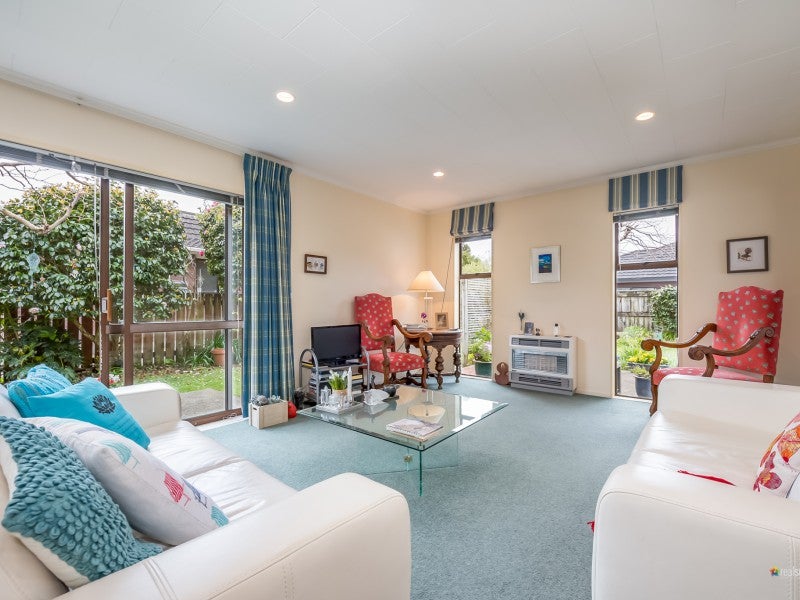 7A Vincent Street, Waterloo, Lower Hutt - Carousel 2