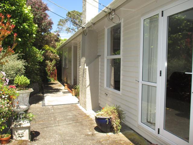 33 Cheshire Street, Wilton, Wellington - Carousel 7
