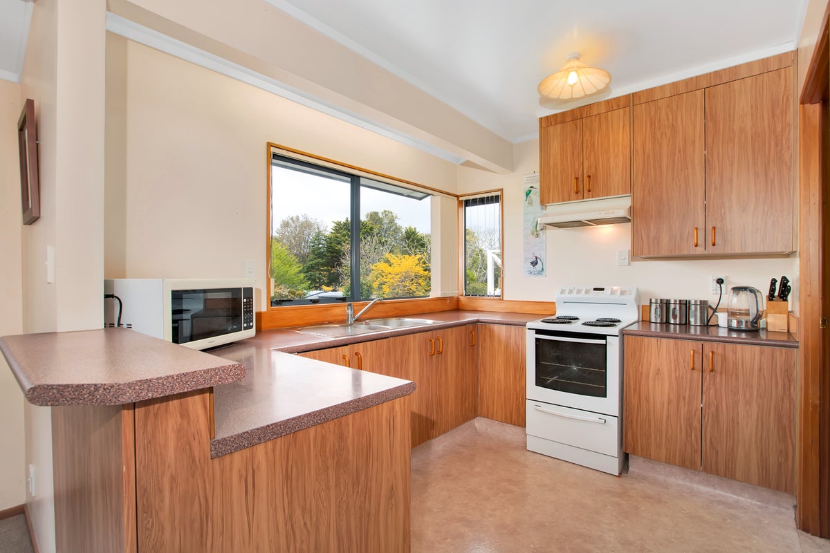 2/4 Wi Apo Place, Wellsford, Auckland - Carousel 2