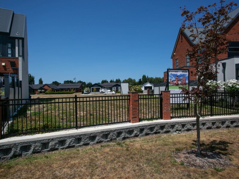 13 Garland Lane, Leamington, Cambridge - Carousel 1