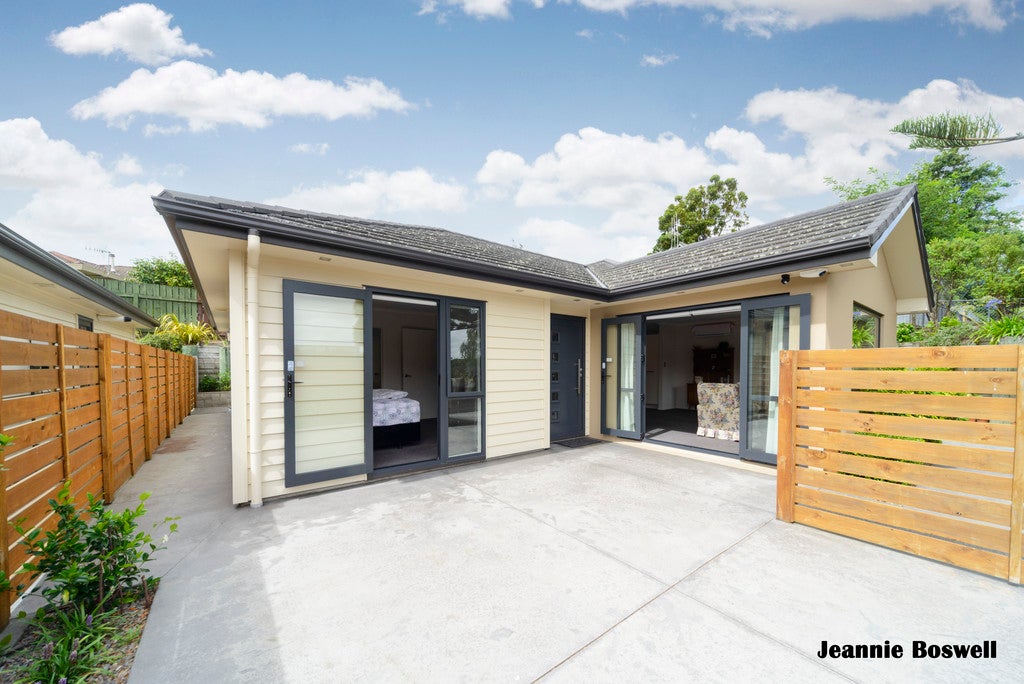 7 Virtue Place, Hokowhitu, Palmerston North - Carousel 2