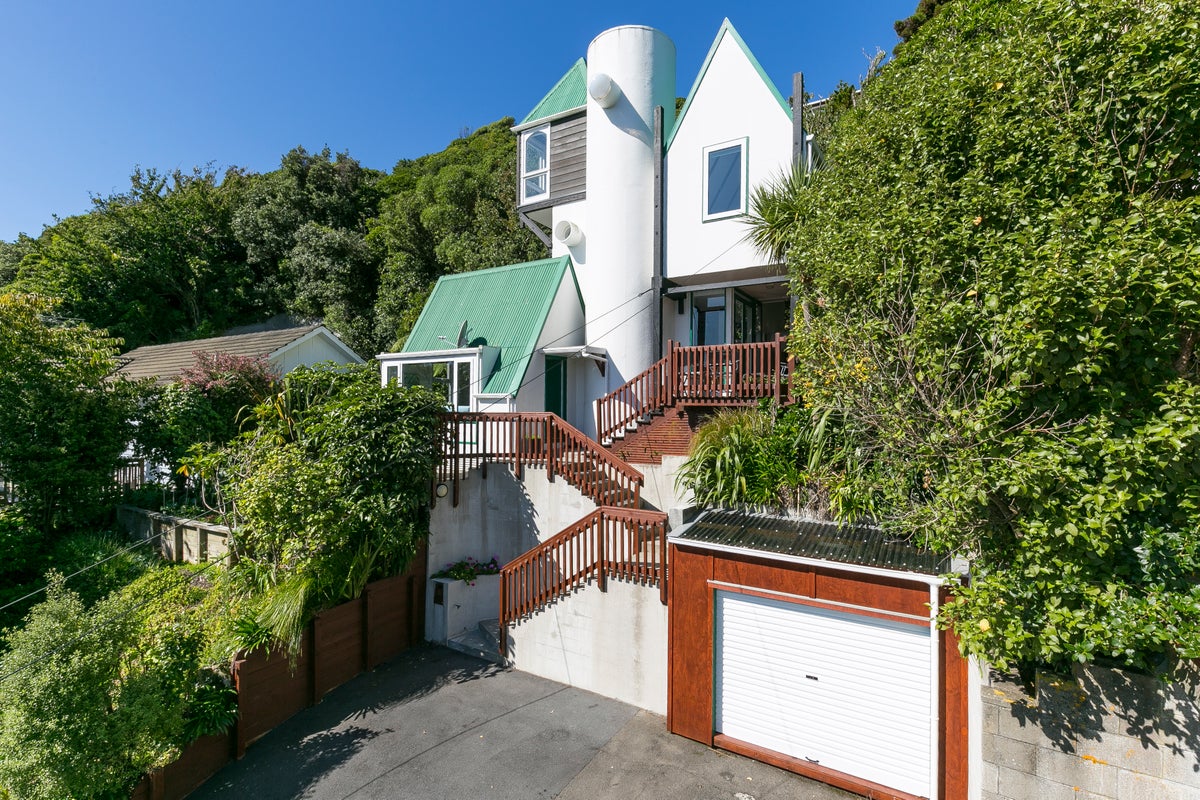 117 Mairangi Road, Wadestown, Wellington - Carousel 1