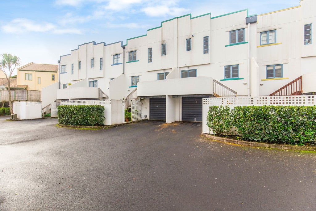 10 Winery Way, Henderson, Auckland - Carousel 14