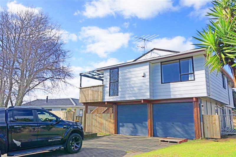 3 Justamere Place, Weymouth, Auckland - Carousel 1