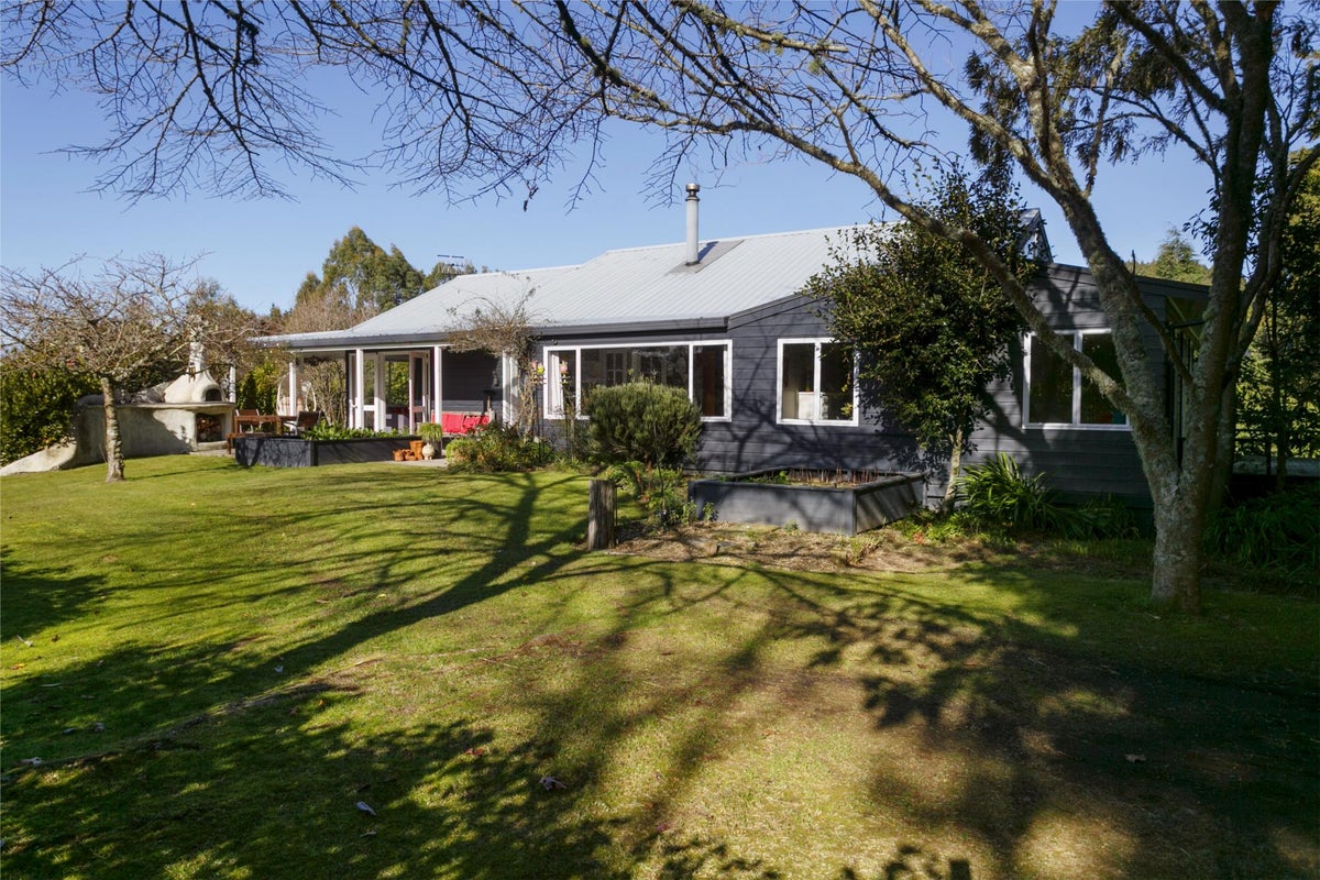 255 Mapara Road, Acacia Bay, Taupo - Carousel 2