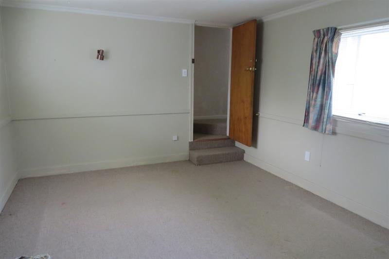 16 Sheffield Street, Awapuni, Palmerston North - Carousel 2