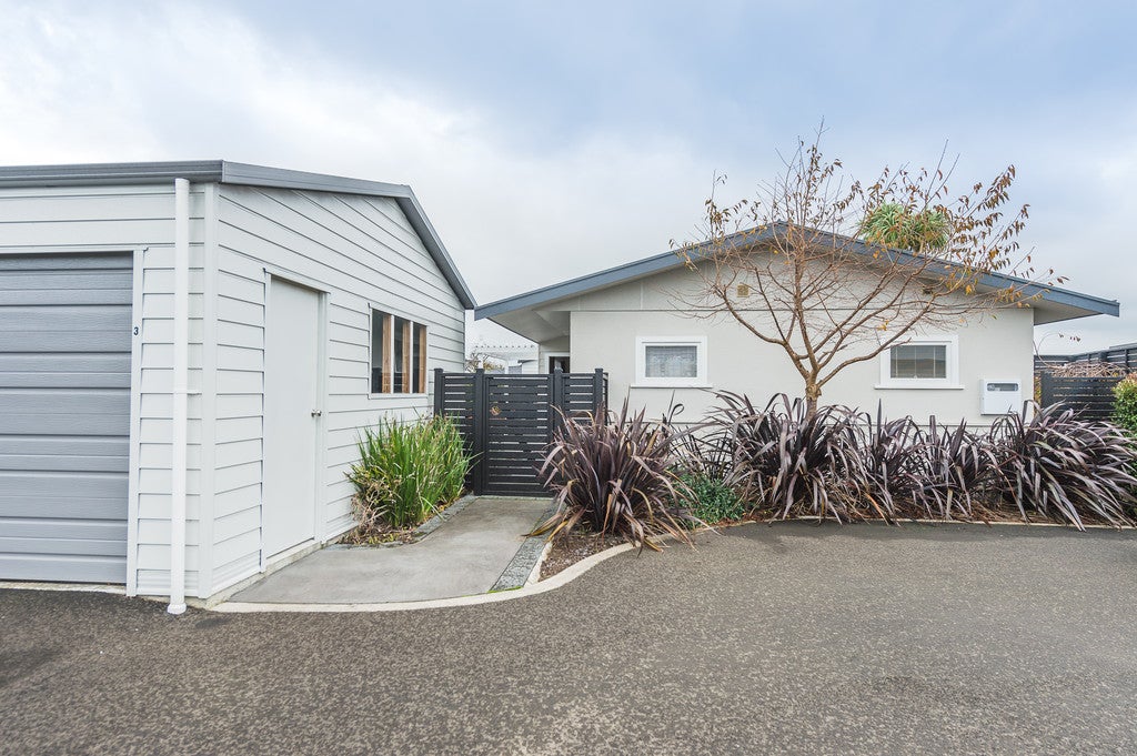 1/38 Alma RD, Gonville, Whanganui - Carousel 14