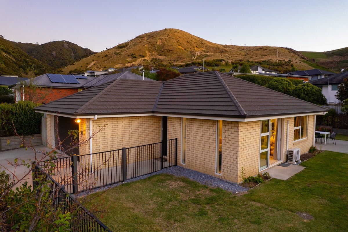 6 Devenish Place, Atawhai, Nelson - Carousel 25