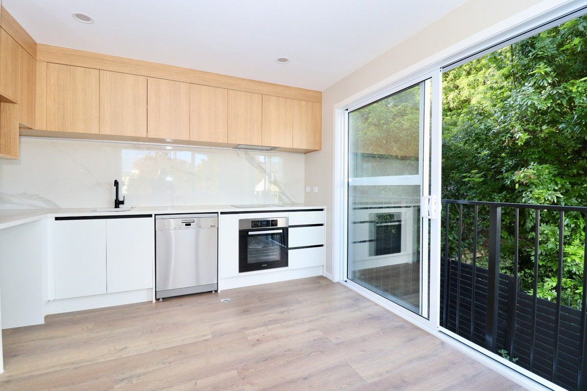 1/667 Great North Road, Grey Lynn, Auckland - Carousel 2