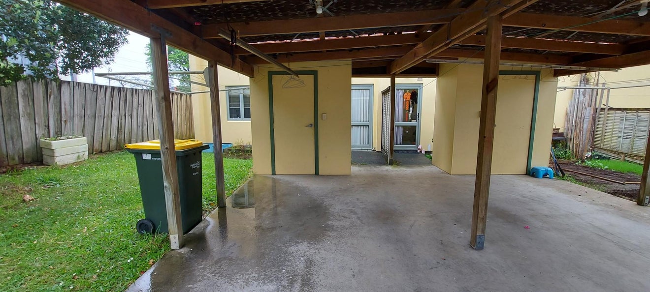 1 Mt Lebanon Lane, Henderson, Auckland - Carousel 12