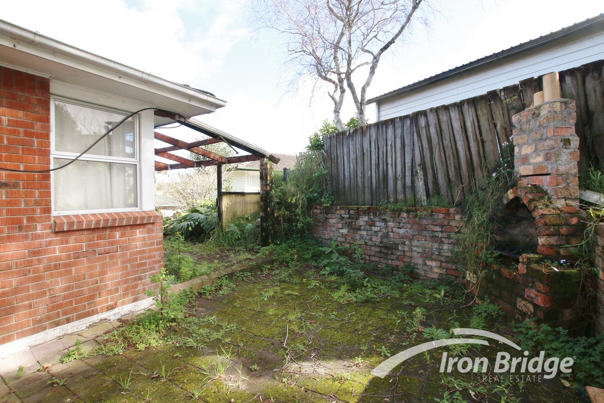 78 Hellyers Street, Birkdale, Auckland - Carousel 9