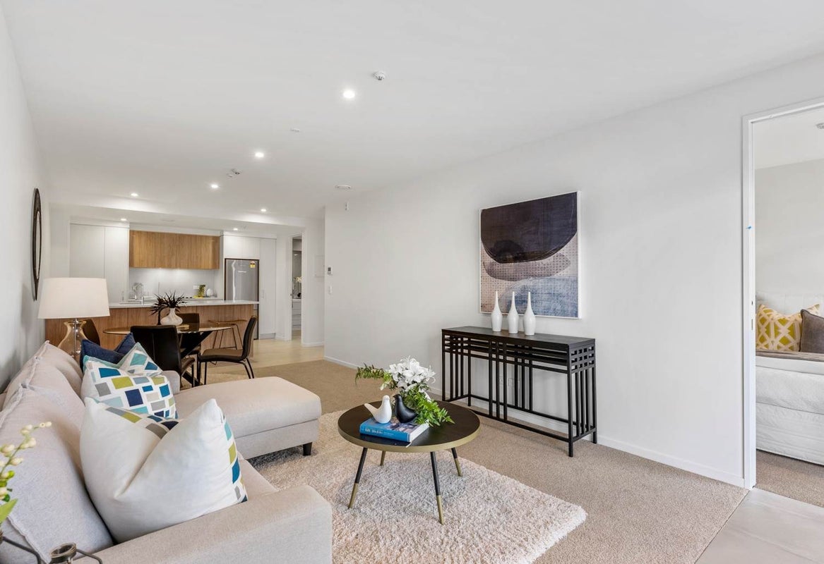 12/17 Link Crescent, Stanmore Bay, Whangaparaoa - Carousel 1
