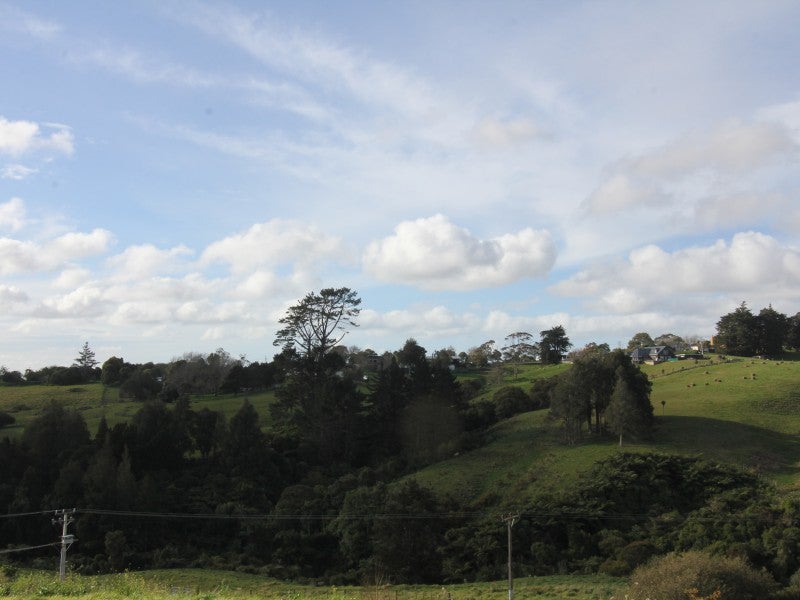 34 Henriette Place, Totara Park, Auckland - Carousel 2