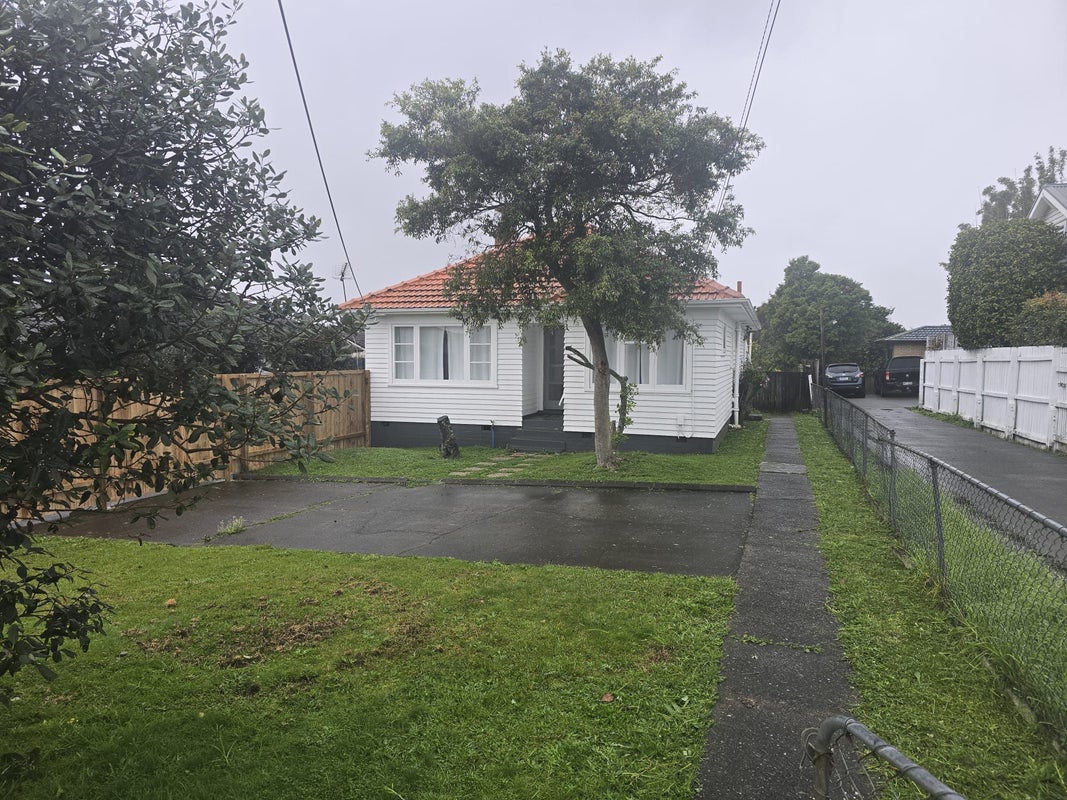 25 Archibald Road, Kelston, Auckland - Carousel 2