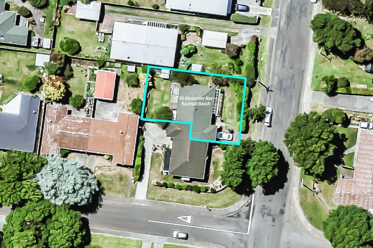45 Alexander Road, Raumati Beach, Paraparaumu - Carousel 22