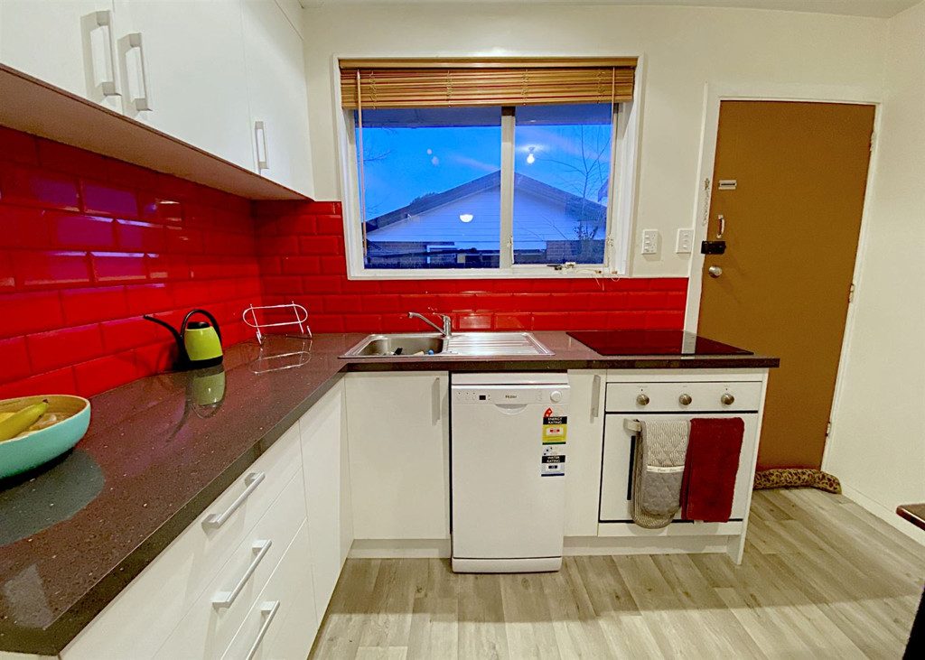 3/125 Geraldine Street, Edgeware, Christchurch - Carousel 2