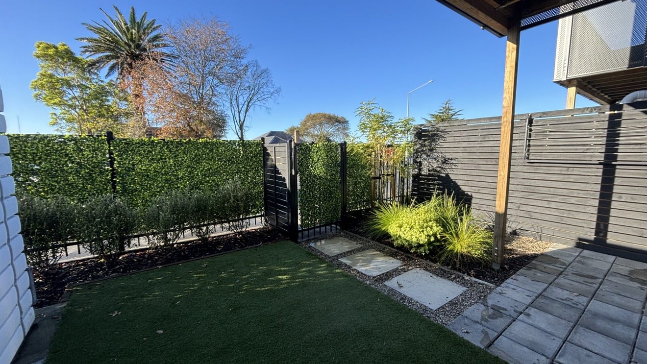 5/1 Fruitvale Road, New Lynn, Auckland - Carousel 13