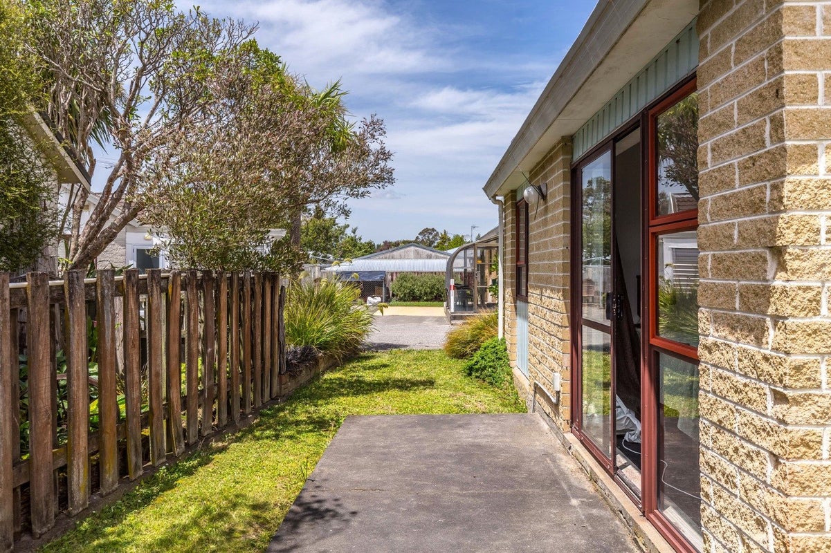 5F Millard Avenue, Kuripuni, Masterton - Carousel 9