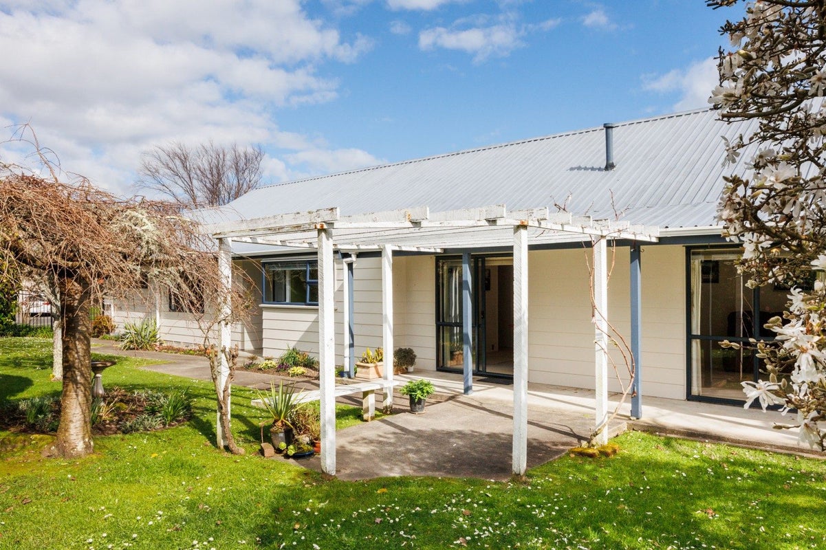 16 Delta Place, Milson, Palmerston North - Carousel 24